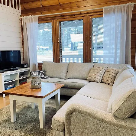 Lomasaerkkae1 Apartment